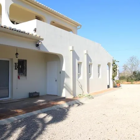 Villa With Pool, Near Beach - Algarve *