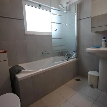 Villa With Pool, Near Beach - Algarve