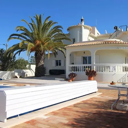 Villa With Pool, Near Beach - Algarve